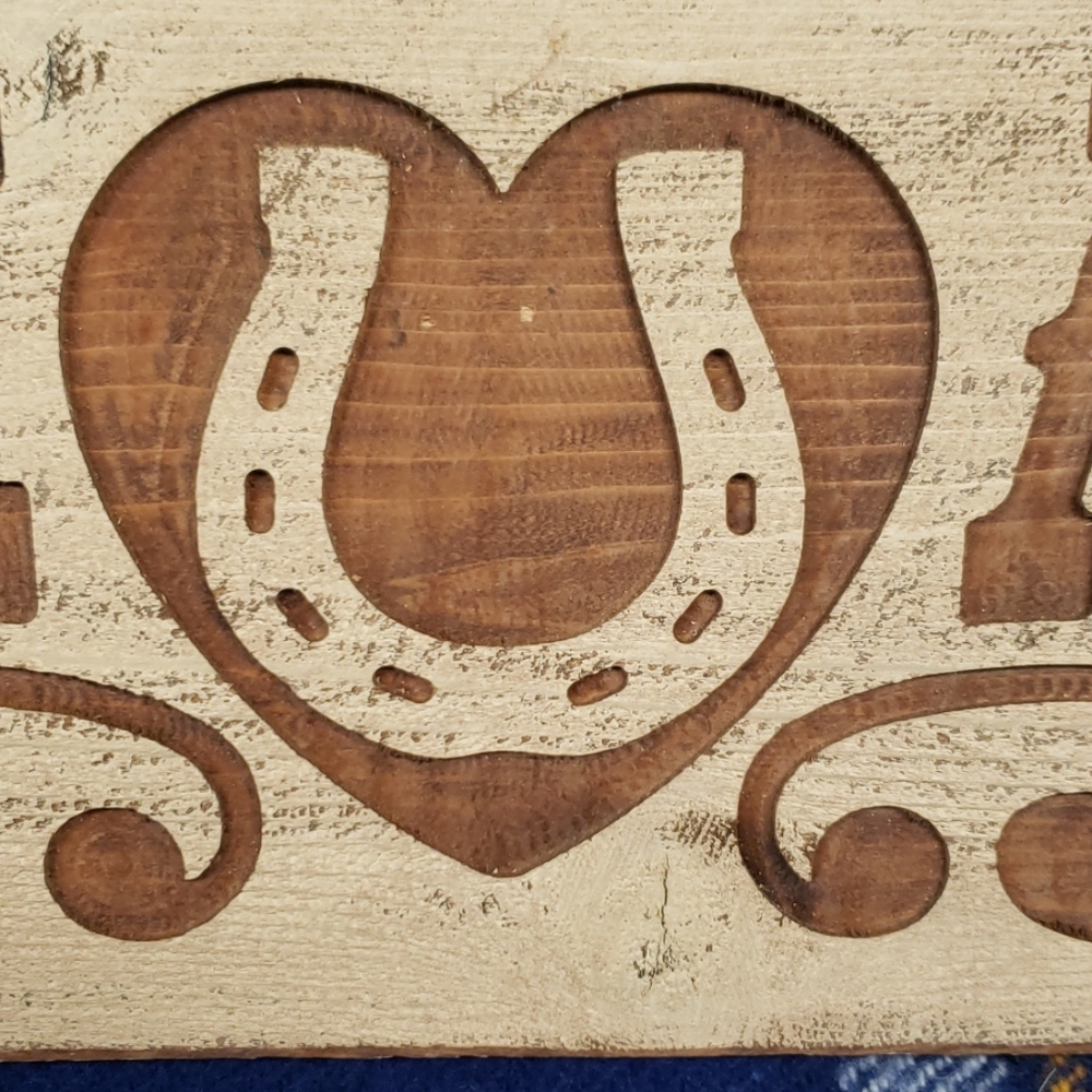 Valentine wall Decor - Picture 3 of 4